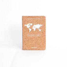 Reisdagboek Woody notebook kurk A6 World map Adventures | Miss Wood